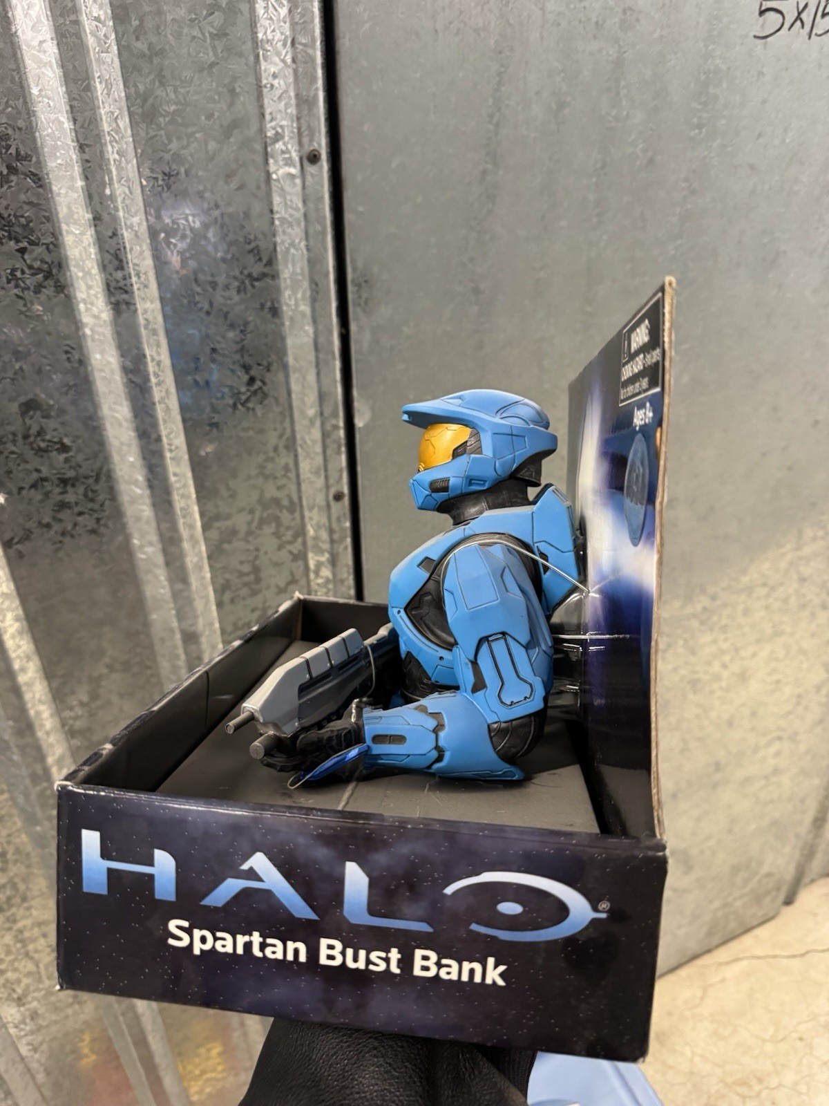 343 Halo 3 Blue Spartan Diamond Select Vinyl Bust Piggy Bank NIB MINT