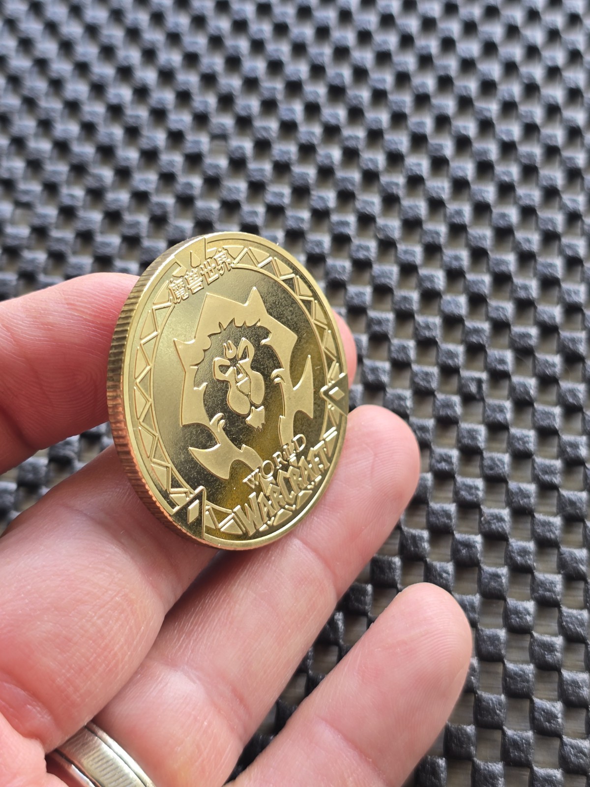 World Of Warcraft Coin Medal Card Alliance Series Rare Promo Blizzard [Gul’Dan]
