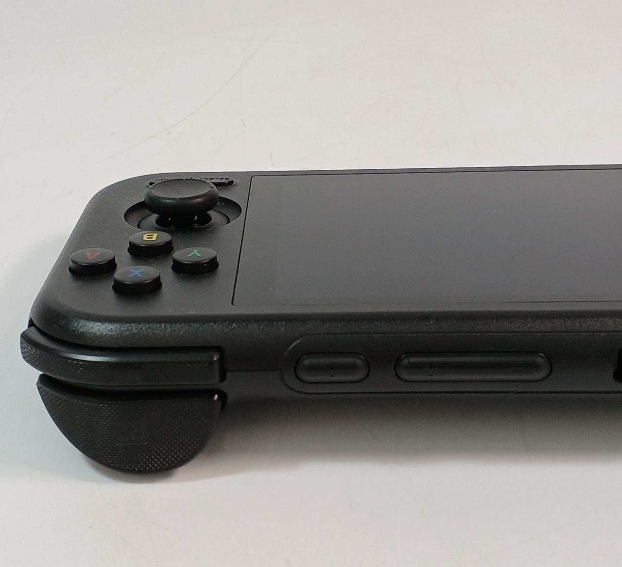 Portable Game Device Model RETROID POCKET4 RETROID