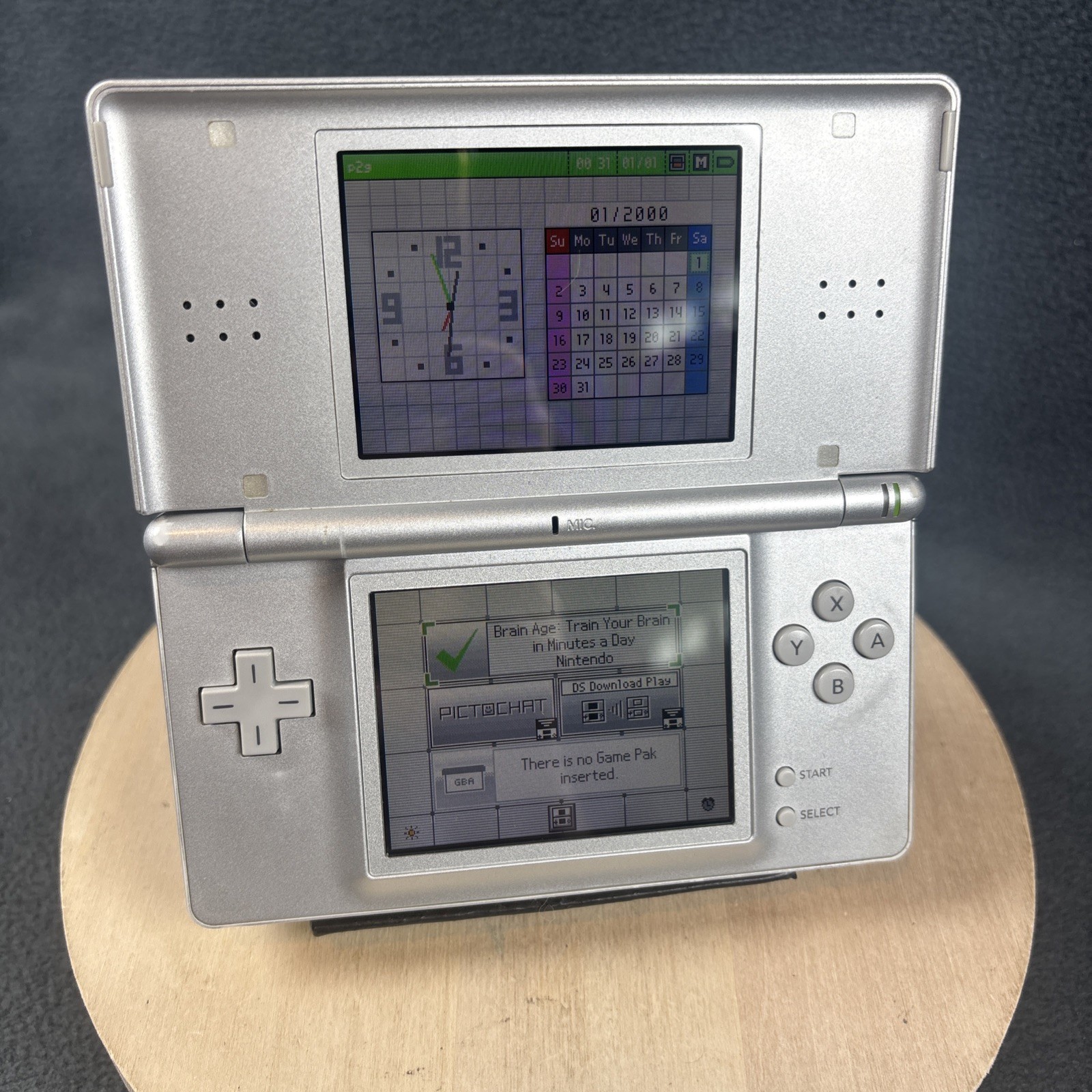Nintendo DS Lite Silver Console USG-001 w/ Charger & Game – Working, with Defect