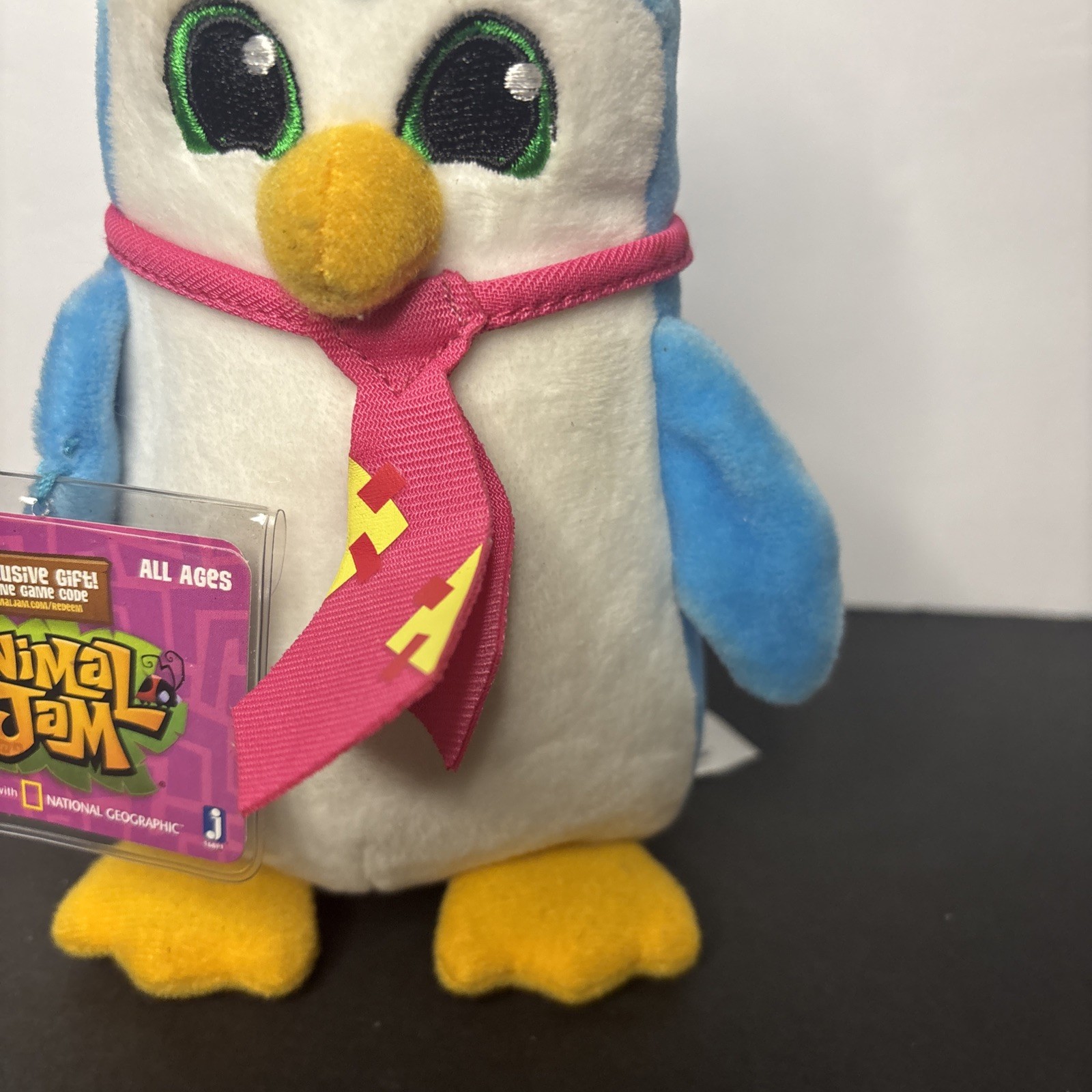 Jazwares Animal Jam Penguin Plush Exclusive Gift Online Game Code 2016