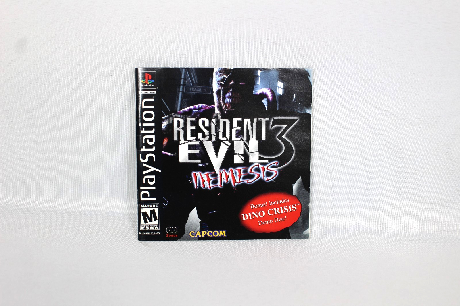 RESIDENT EVIL 3 NEMESIS PLAYSTATION 1 GAME W/DEMO DISC & REGISTRATION CARD