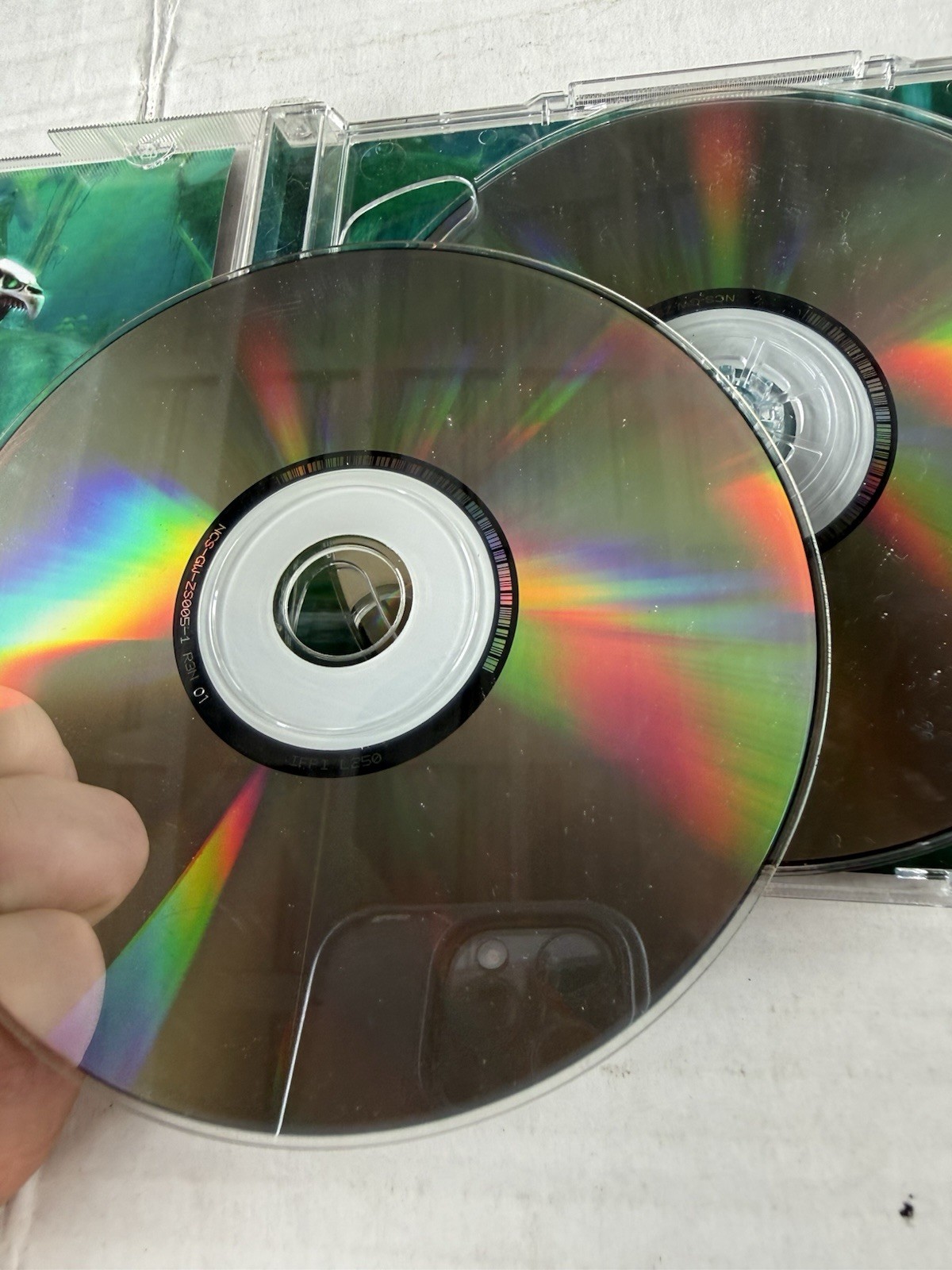 Guild Wars PC Video Game 2005 Jewel Case 2 Discs CD Key