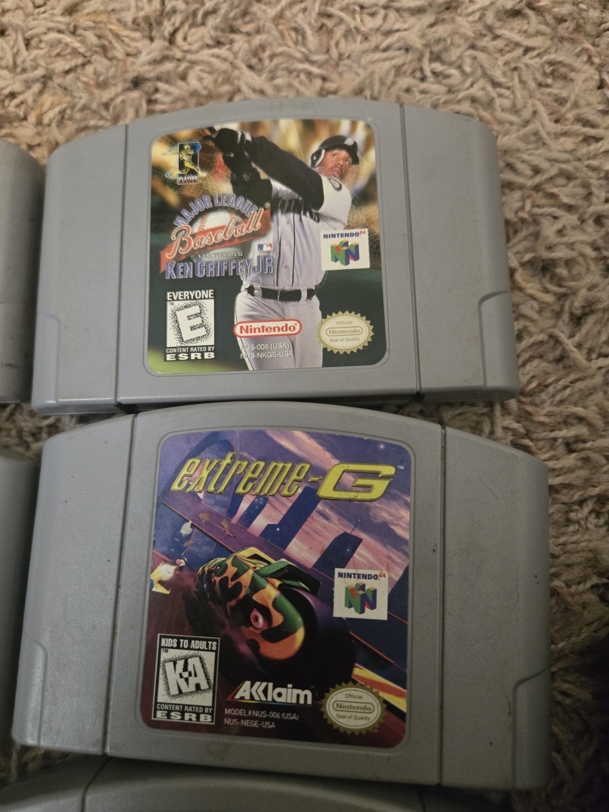 Nintendo 64 console with 8 games and 2 Controllers N64 KEN GRIFFEY WWF