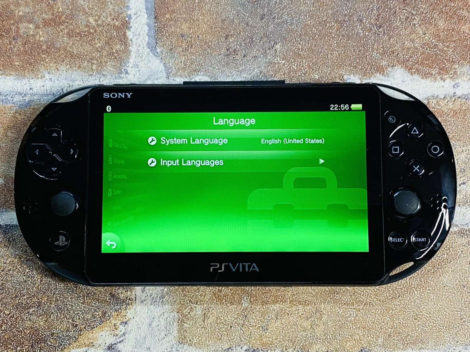 PS Vita Black PCH 2000 SONY PlayStation Japan 16GB Charger 3 Games No.2