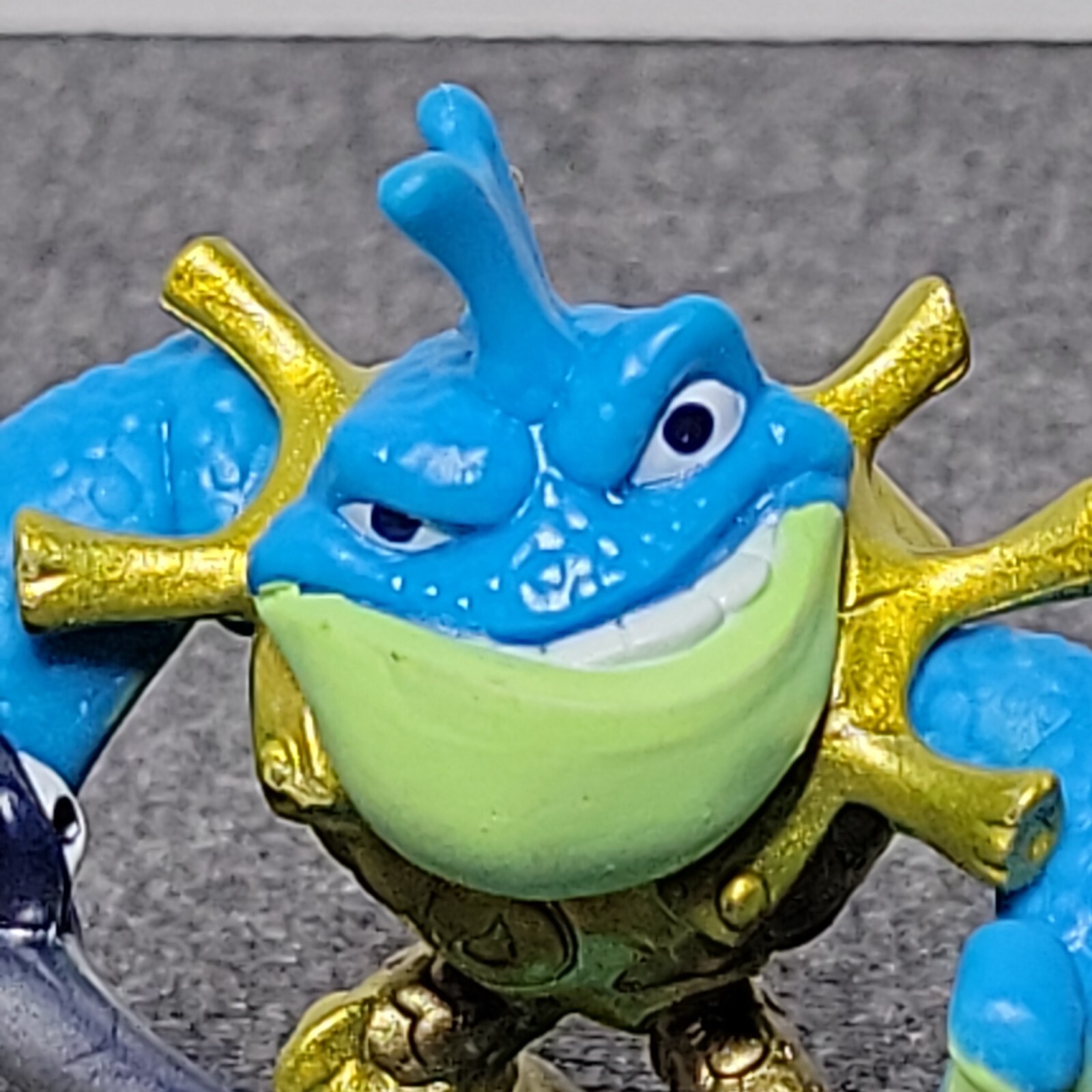 Skylanders SWAP Force Rip Tide Figure 84805888 Water 2013 Character Figure