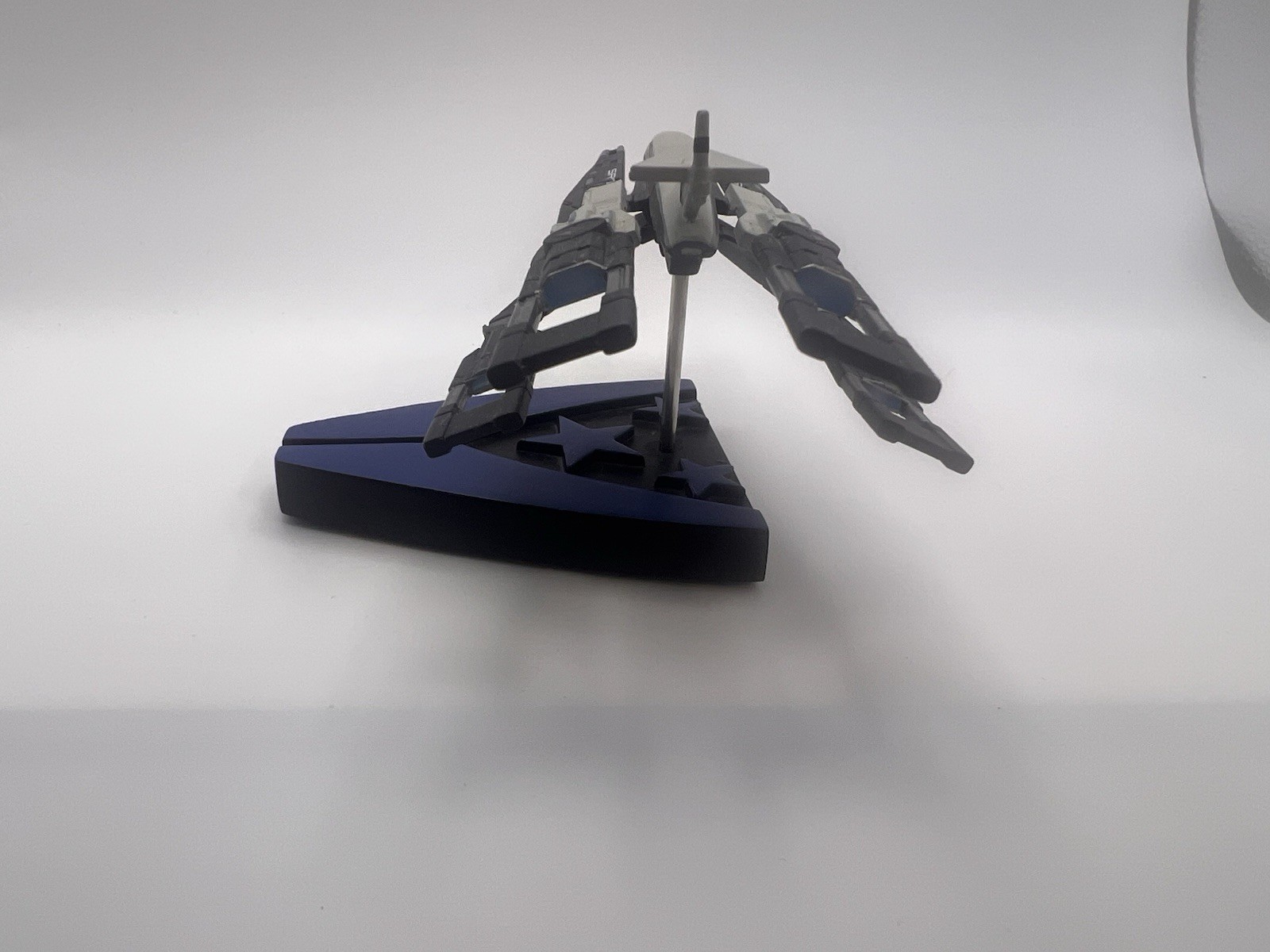 Dark Horse Mass Effect Alliance Normandy SR-1 Ship Replica Statue with Box 2013