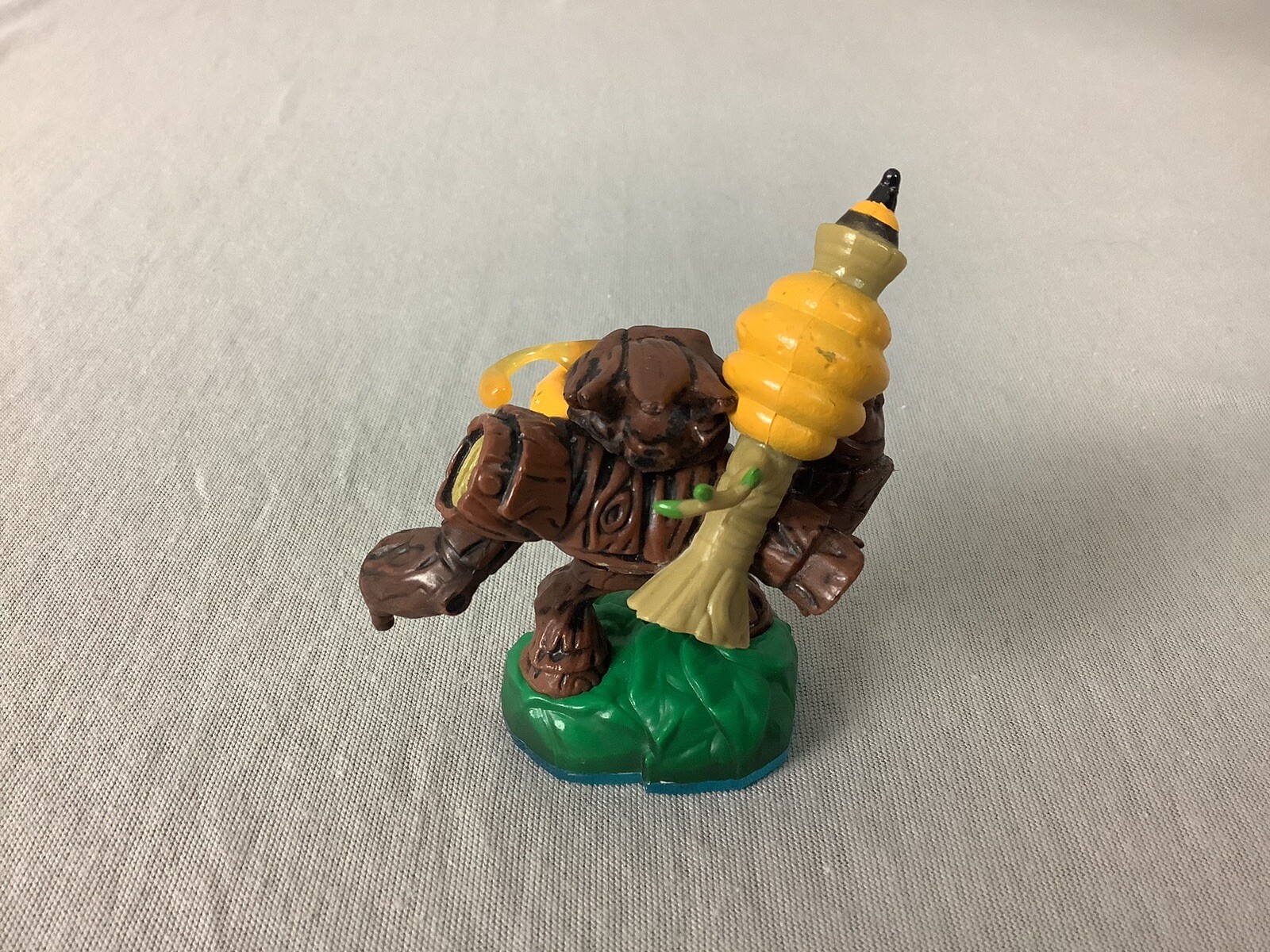 Skylanders Swap Force – Bumble Blast Figure – Life Element – Blue Base
