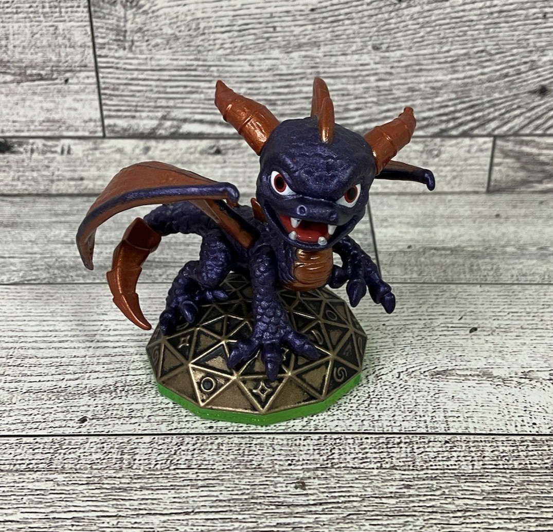 Skylanders Spyro’s Adventure Dragon Series 1 Figure Activision Trap Team Giants