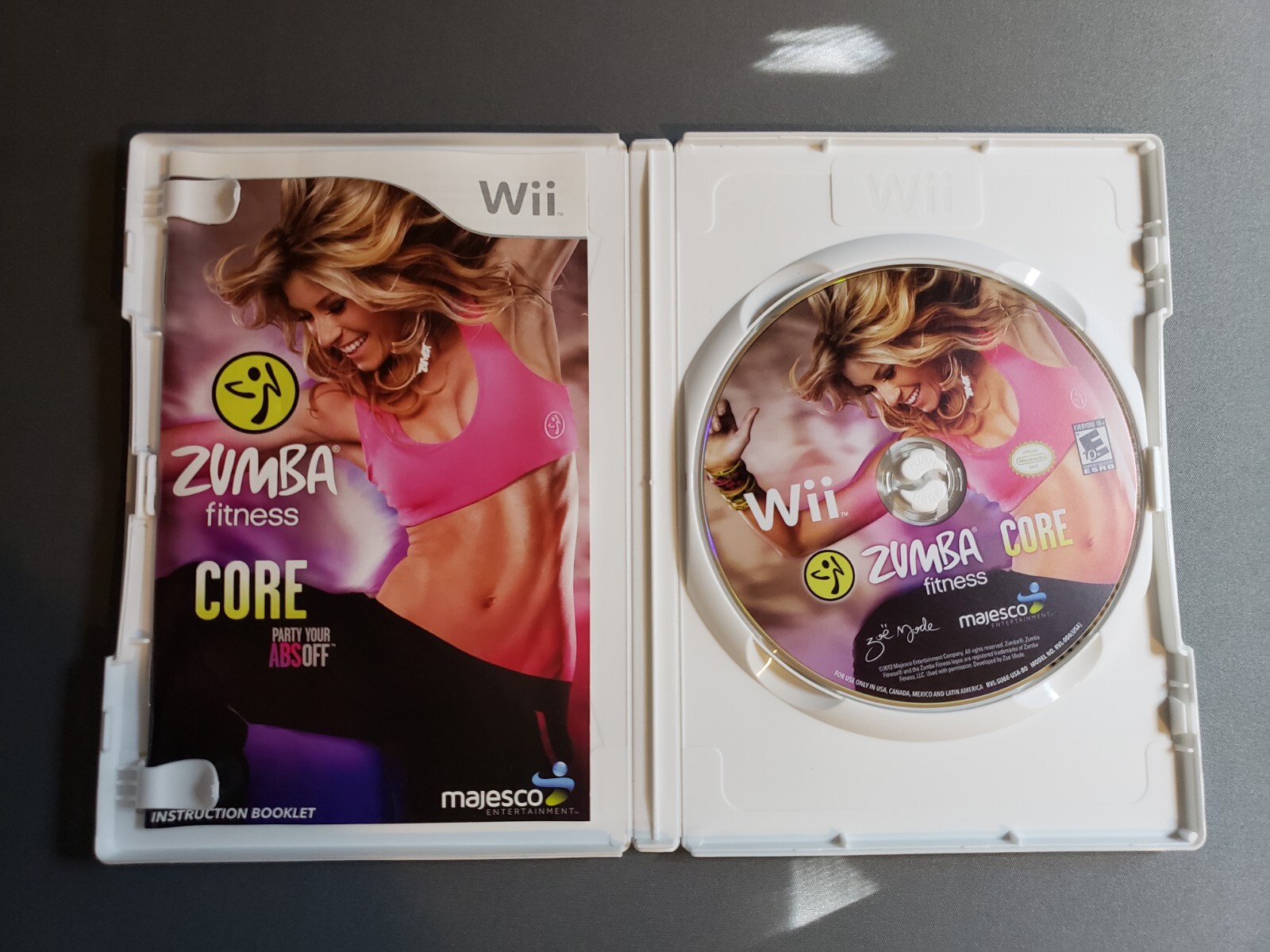 Zumba Fitness Core (Nintendo Wii, 2012)