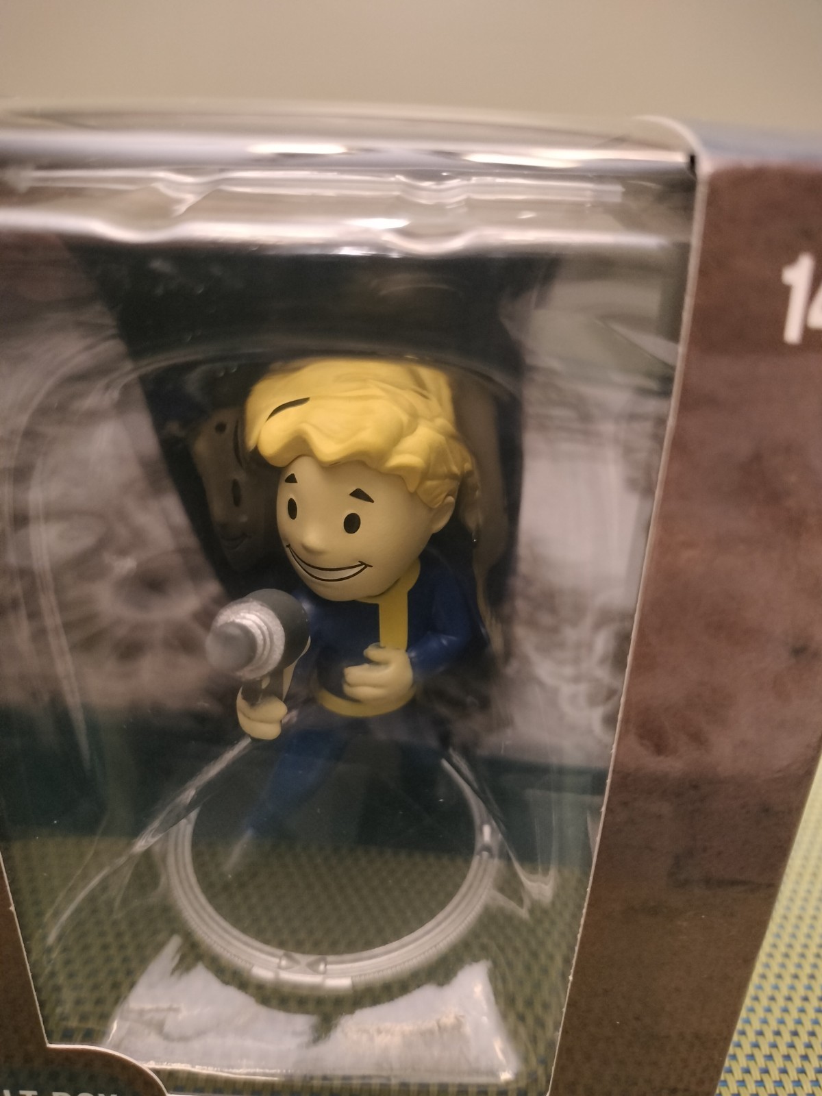 Fallout Vault Boy (Gun) 3″ Mini Figure Syndicate Collectibles Series 1 – NEW NIB