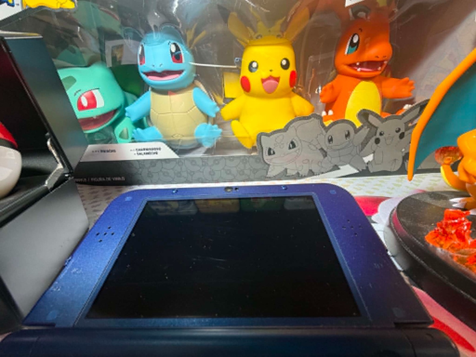 Nintendo 3DS XL Galaxy Edition Handheld System – Purple Used Very Nice Shape