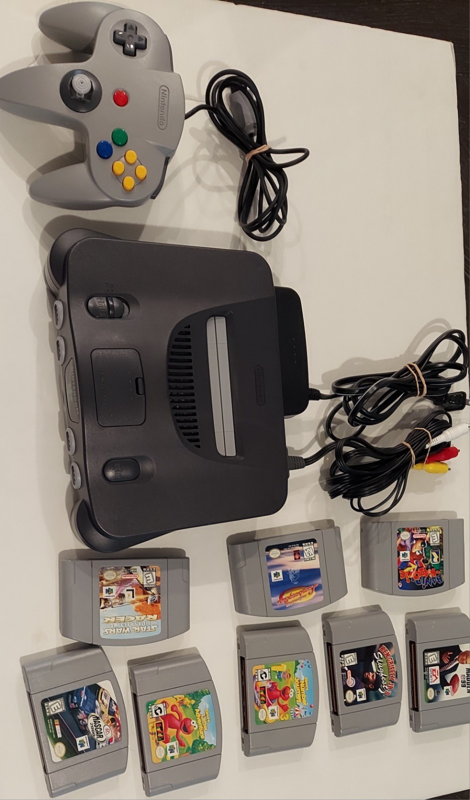 Nintendo 64 N64 Console Bundle w/ Controller, AV/Power Cables, NTSC-U Star Wars