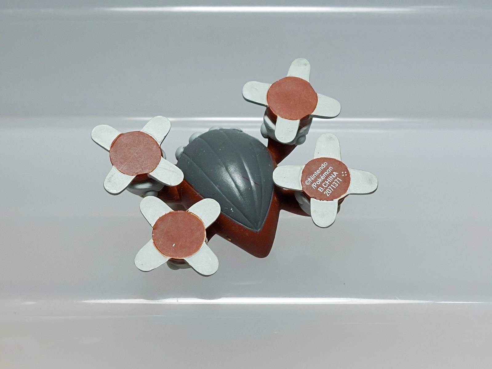 Heatran Pokemon Clipping Figure Bandai 2009 Candy Toy Japan E07 0.8in