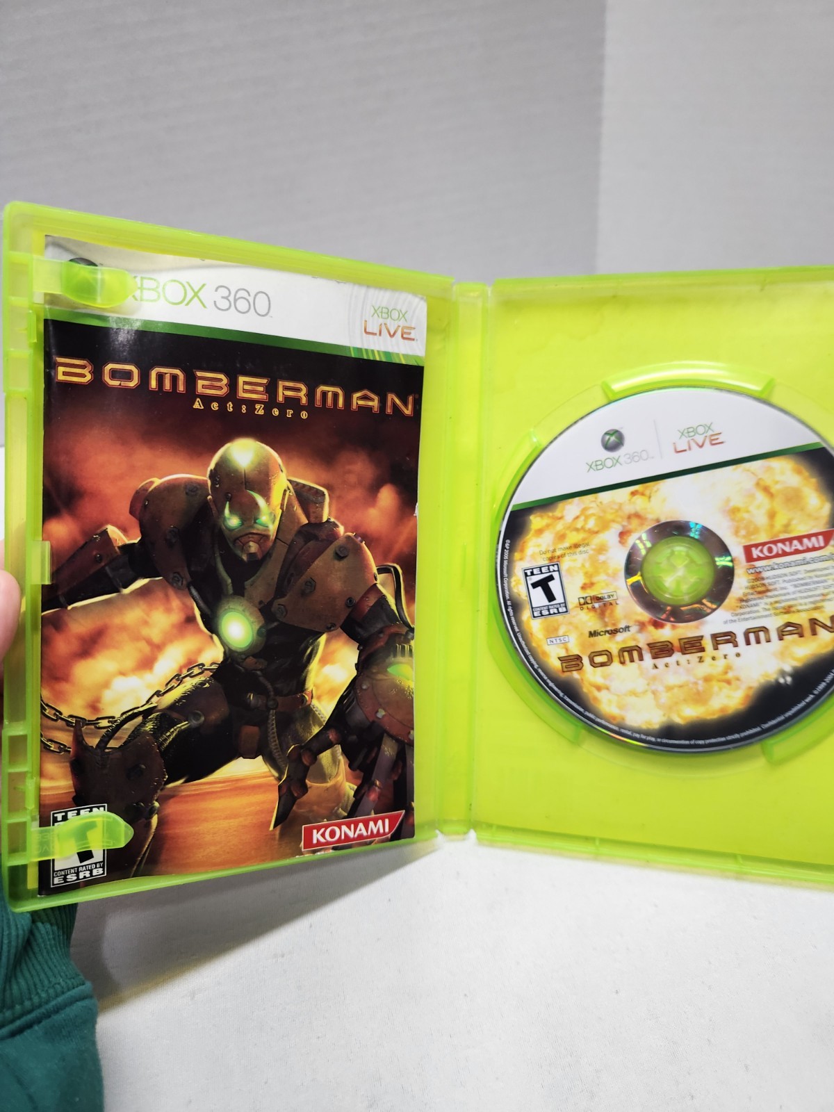 Bomberman: Act Zero (Microsoft Xbox 360, 2006) CIB Complete Tested Free US Ship