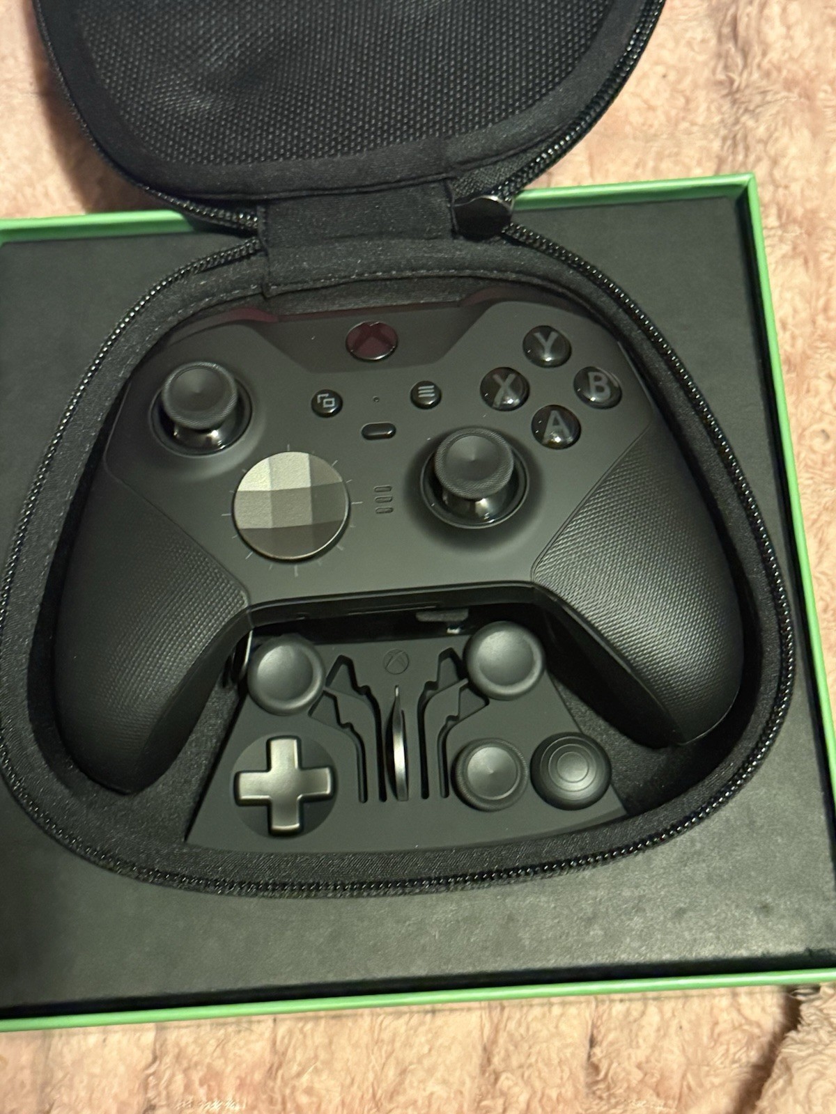 Microsoft Xbox Elite Series 2 Wireless Controller Black w/ Carrying Case