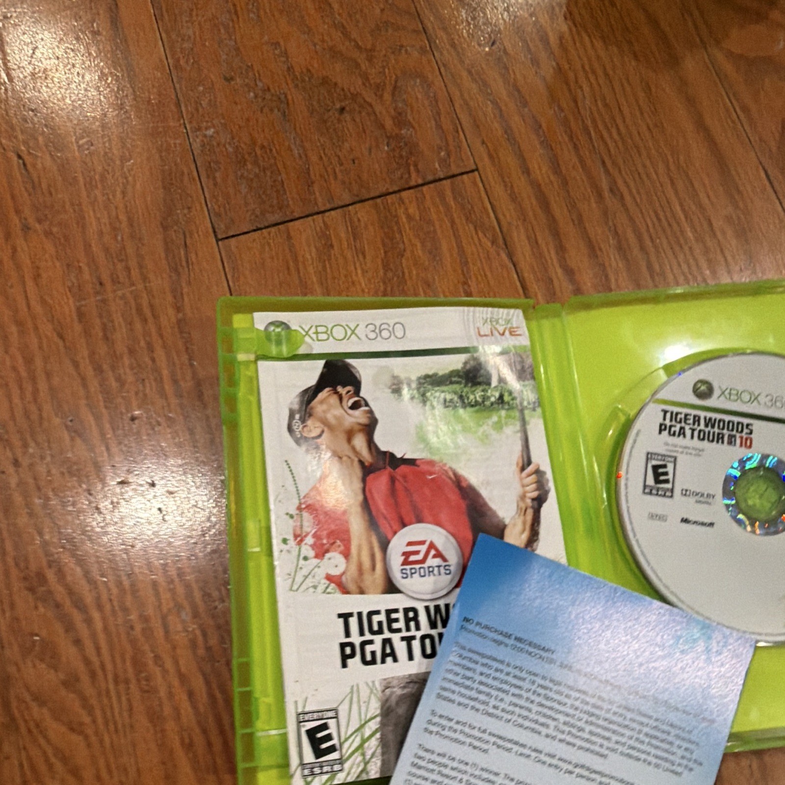 EA SPORTS Tiger Woods PGA Tour 10 (Xbox 360) w/ Manual E NTSC-U/C 2009