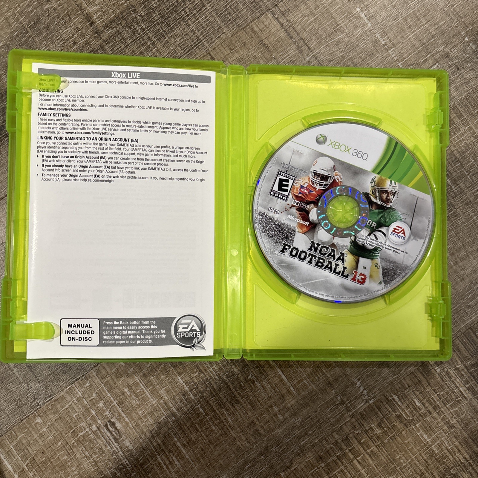 NCAA Football 13 – Xbox 360 – Case And Disc