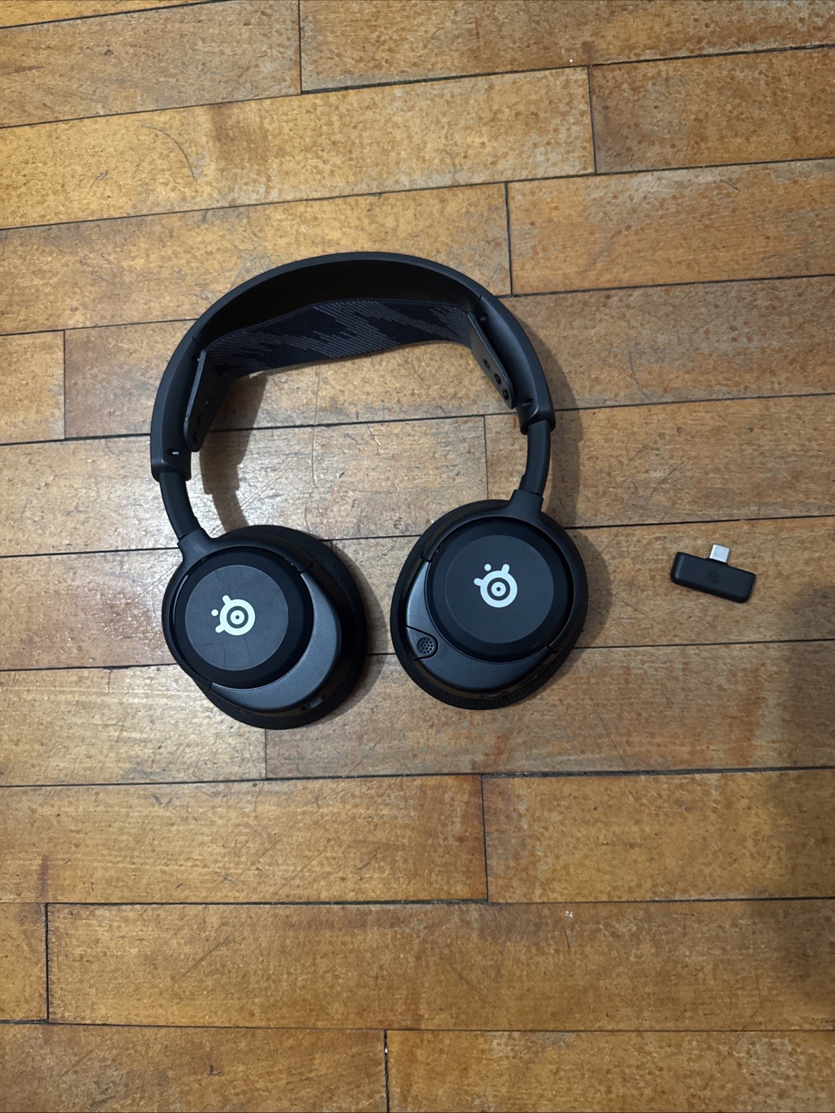 Arctis Nova 4 Black Wireless Gaming Headset Steel Series
