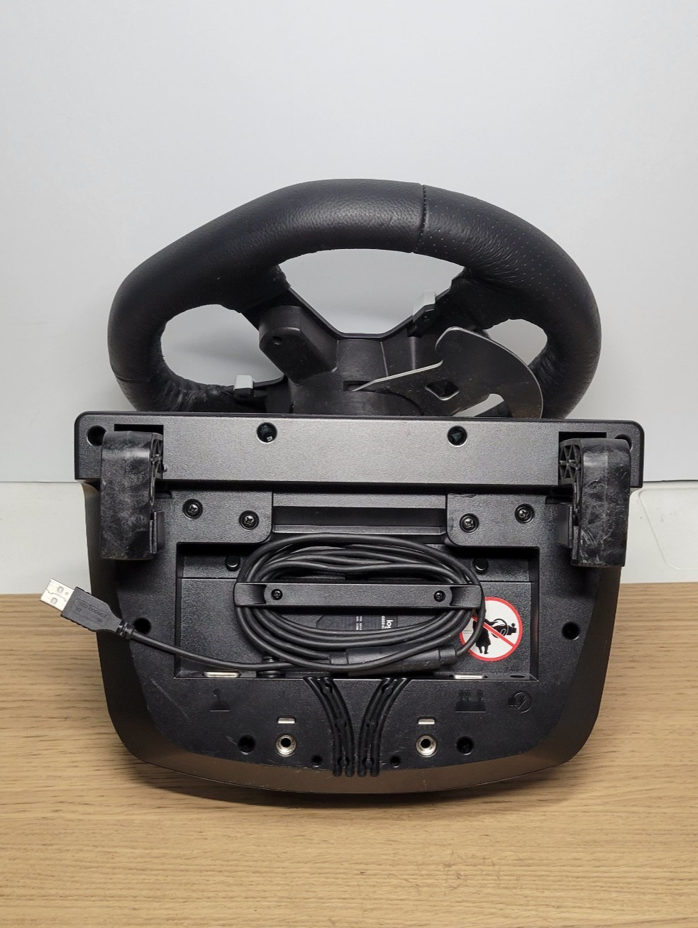 Logitech G920 Driving Force Racing Wheel for Xbox/PC – WHEEL & PEDALS ONLY