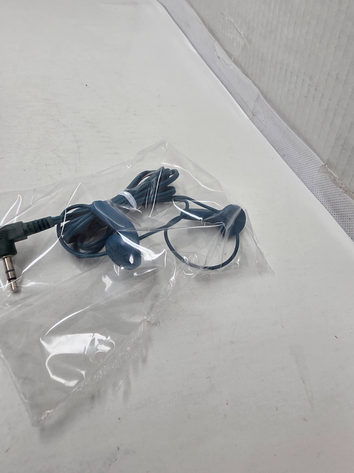 2 BLUE Universal 3.5mm Wired Earphones Headset Stereo Headphones Earbuds