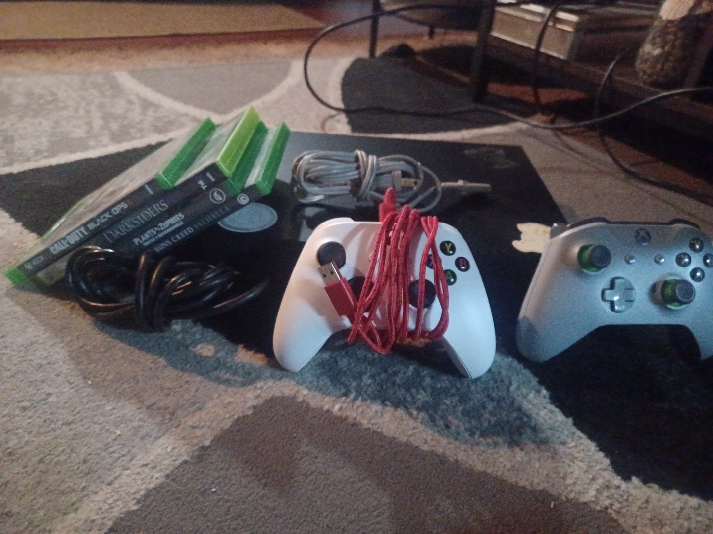 Used Xbox One 781 GB | Wired+Wireless Controller | 4 Games | Both Cables Needed
