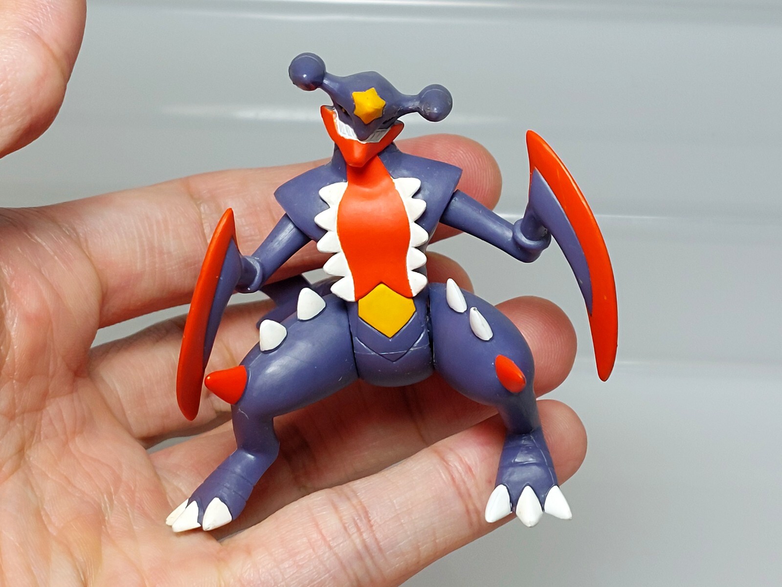 Mega Garchomp Pokemon Moncolle Figure Takara Tomy 2014 Japan U04 2.4in