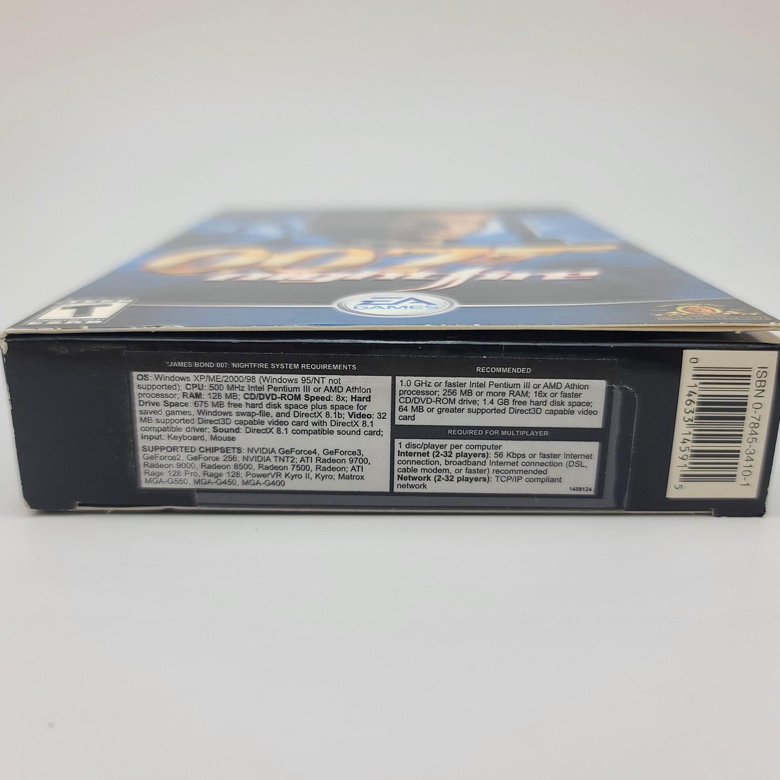 007 Nightfire PC CD-ROM Game James Bond EA Games MGM Interactive Complete 2002