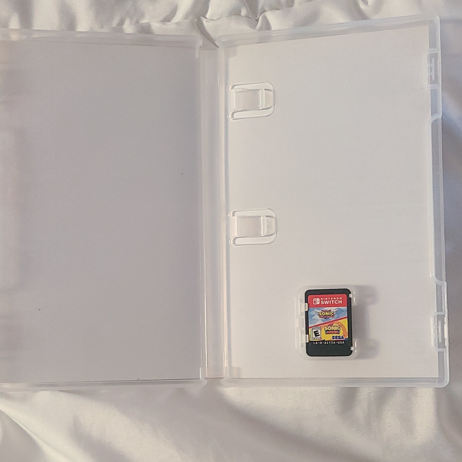 Sonic Mania + Team Sonic Racing Double Pack Switch Case and Cartridge