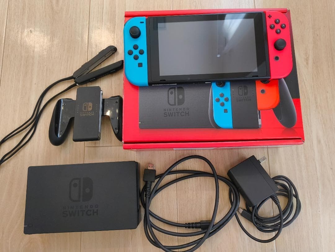 Nintendo Switch Handheld Console Tablet Working Tested w/ Box Joyconb Red Blue