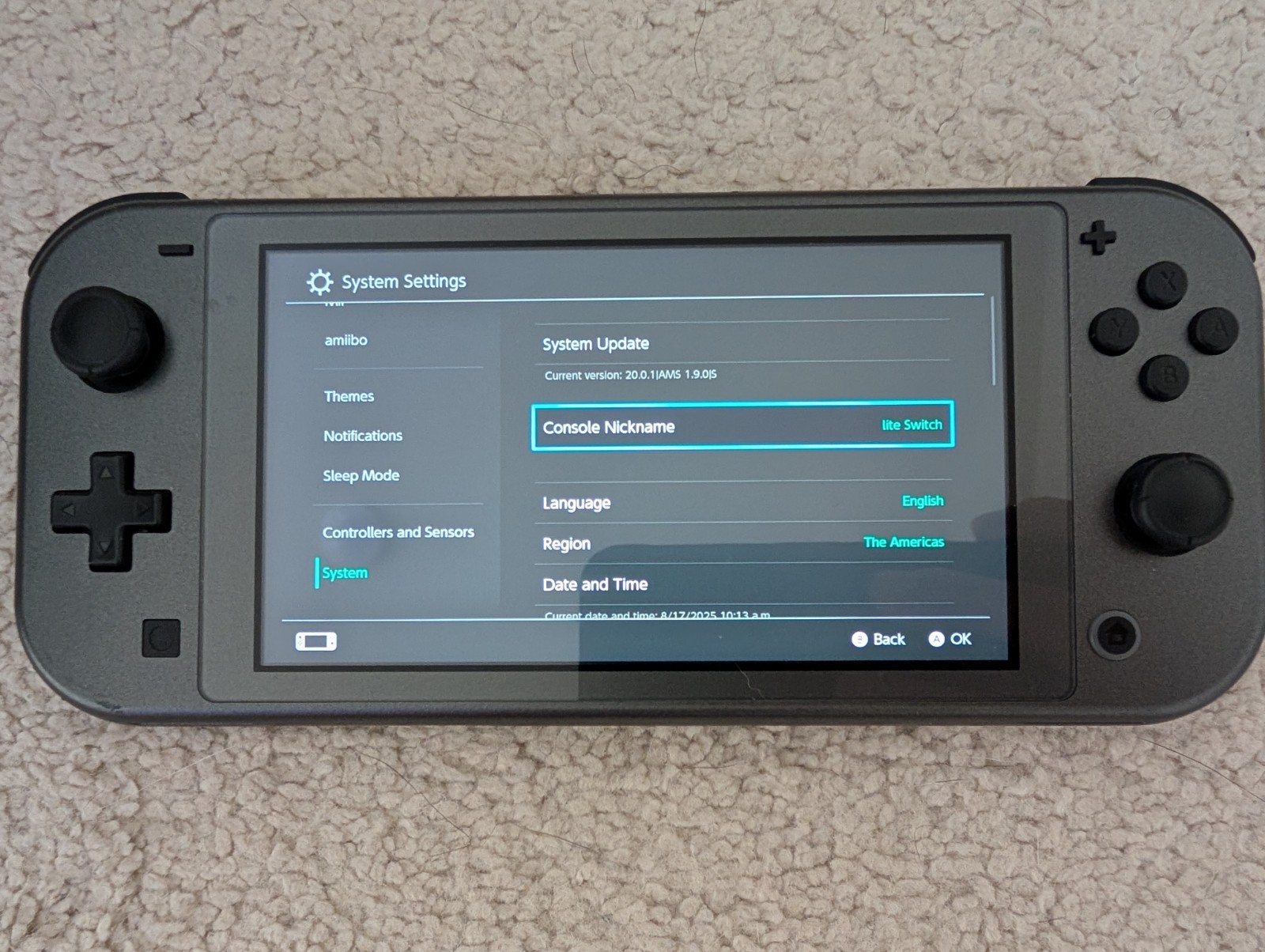 Nintendo Switch Lite: Dialga & Palkia Edition 32GB