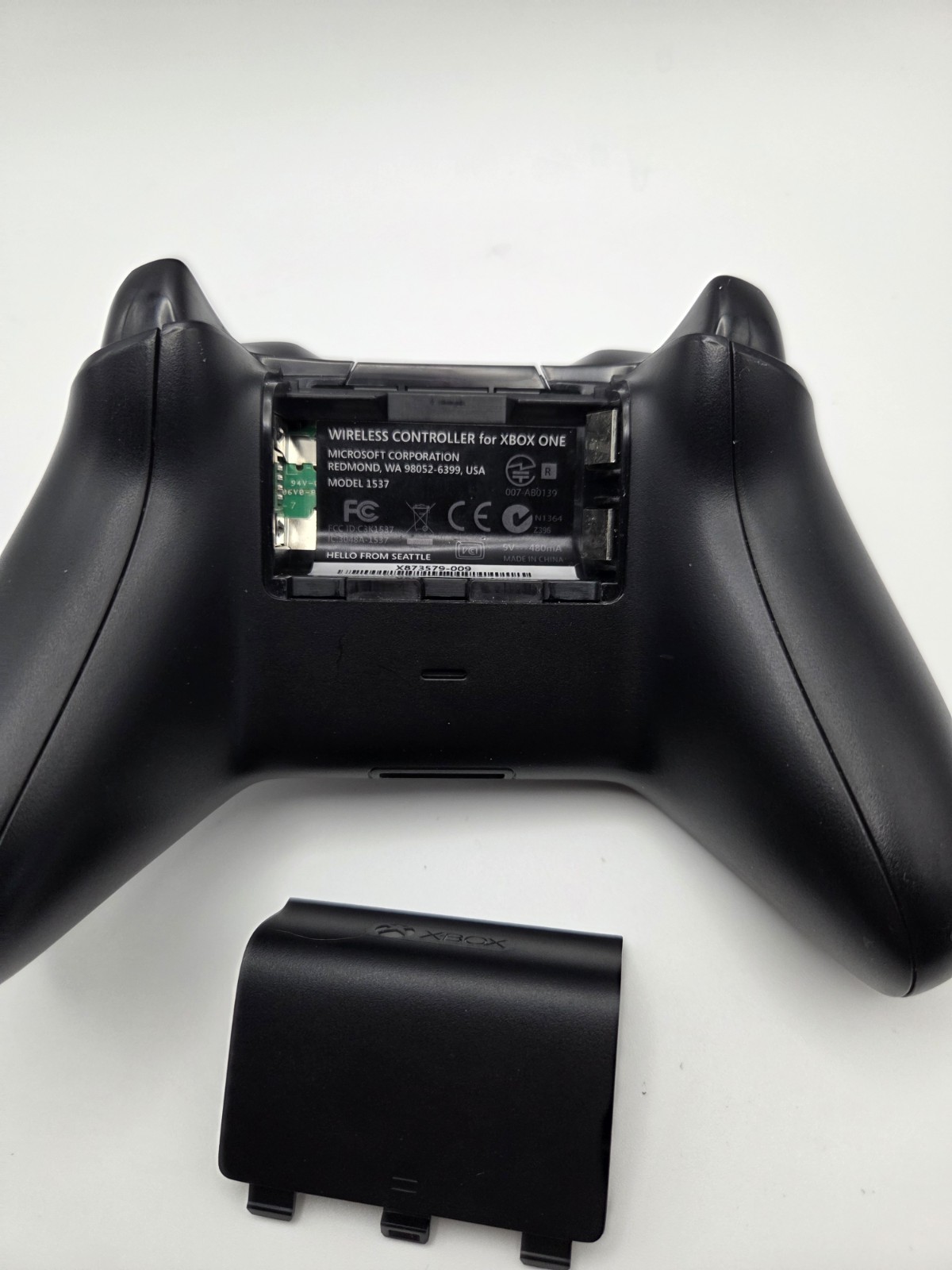 Xbox One Wireless Controller 1537 Black OEM Tested No Drift w/ Battery Cover