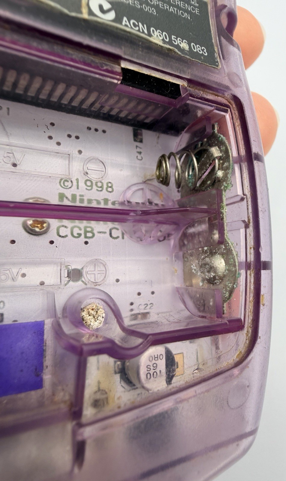 Nintendo 1998 Game Boy Color CGB-001 Atomic Translucent Purple – FOR PARTS