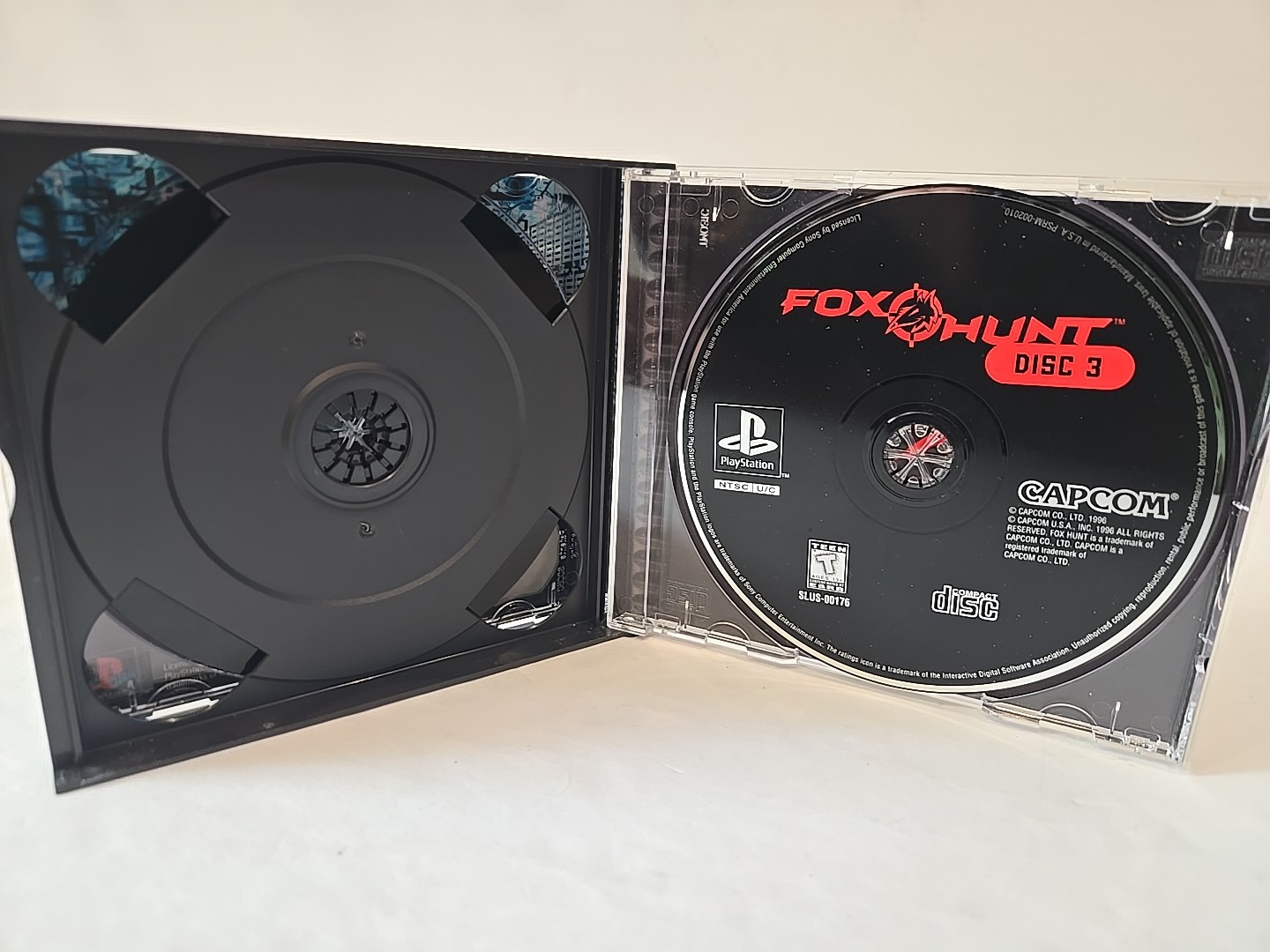 Fox Hunt (Sony PlayStation 1, 1996) PS1 — 3 Disc Set — No Manual