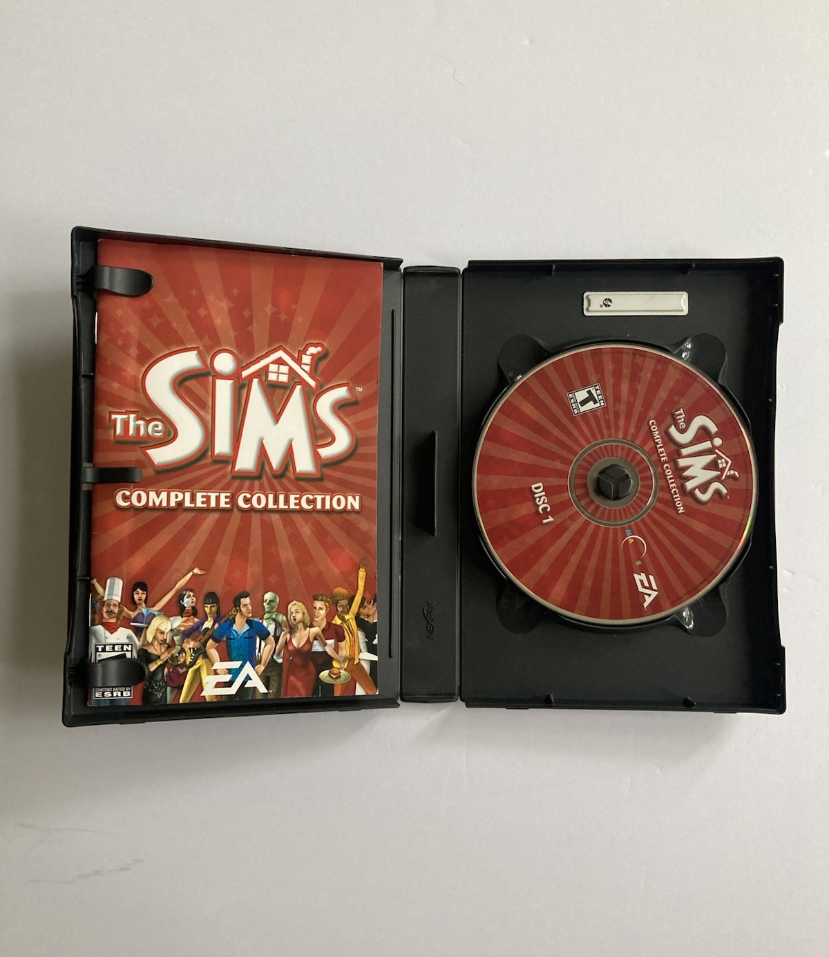 Sims Complete Collection (PC Windows, 2005) CD ROM Authentic Complete CIB