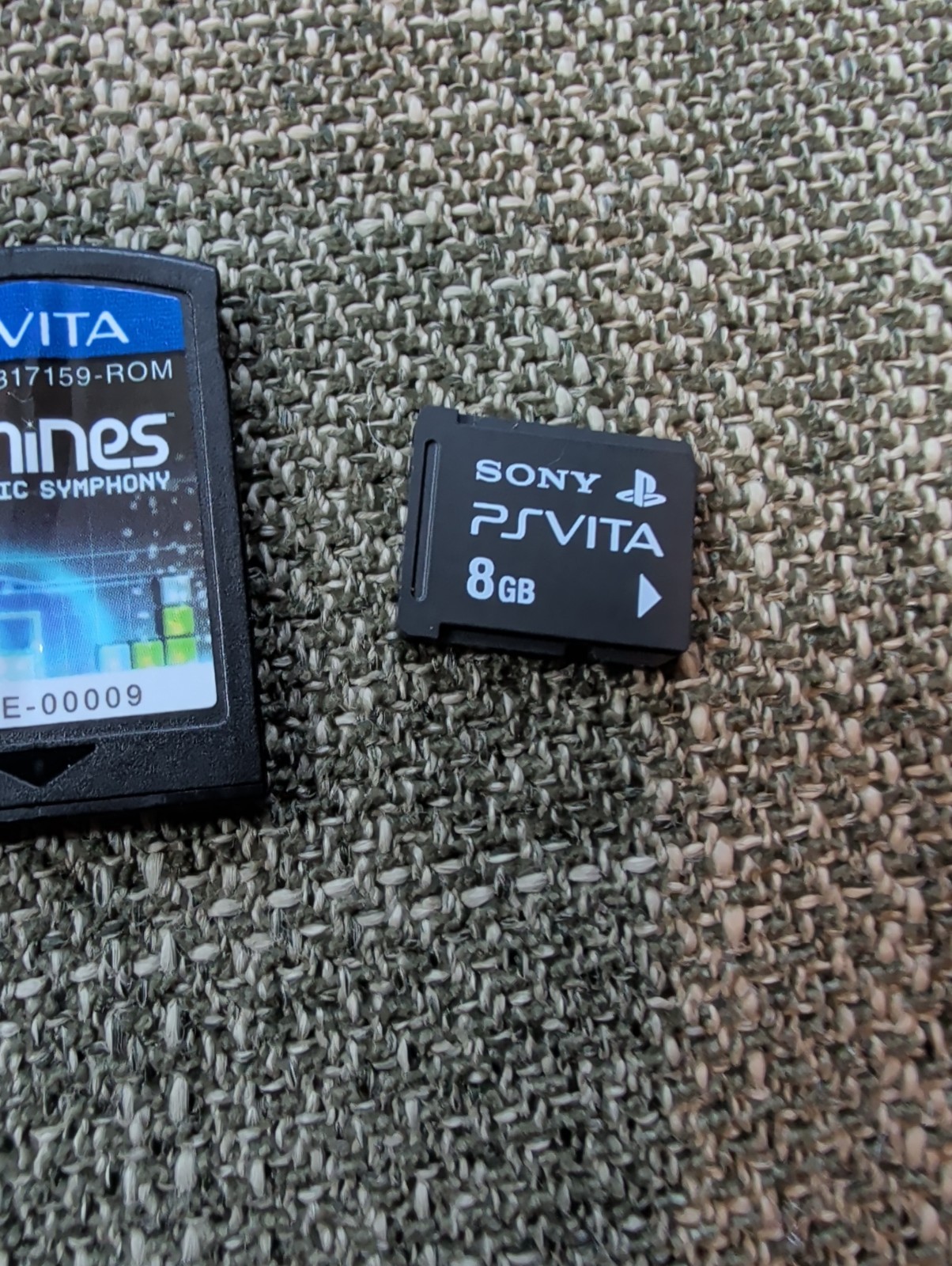 Psvita Games Spy Hunters And Lumines And Memory Card 8gb Not Tested