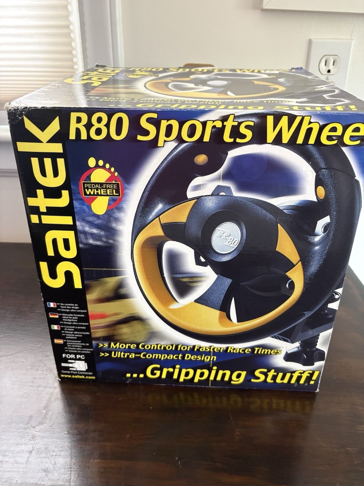 SAITEK R80 WIRED HIGH PERFORMANCE SPORTS RACING WHEEL FOR PC COMPUTER