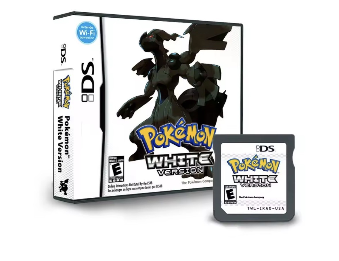 Pokemon White Nintendo DS w/ Case CIB (SD CARD GAME)