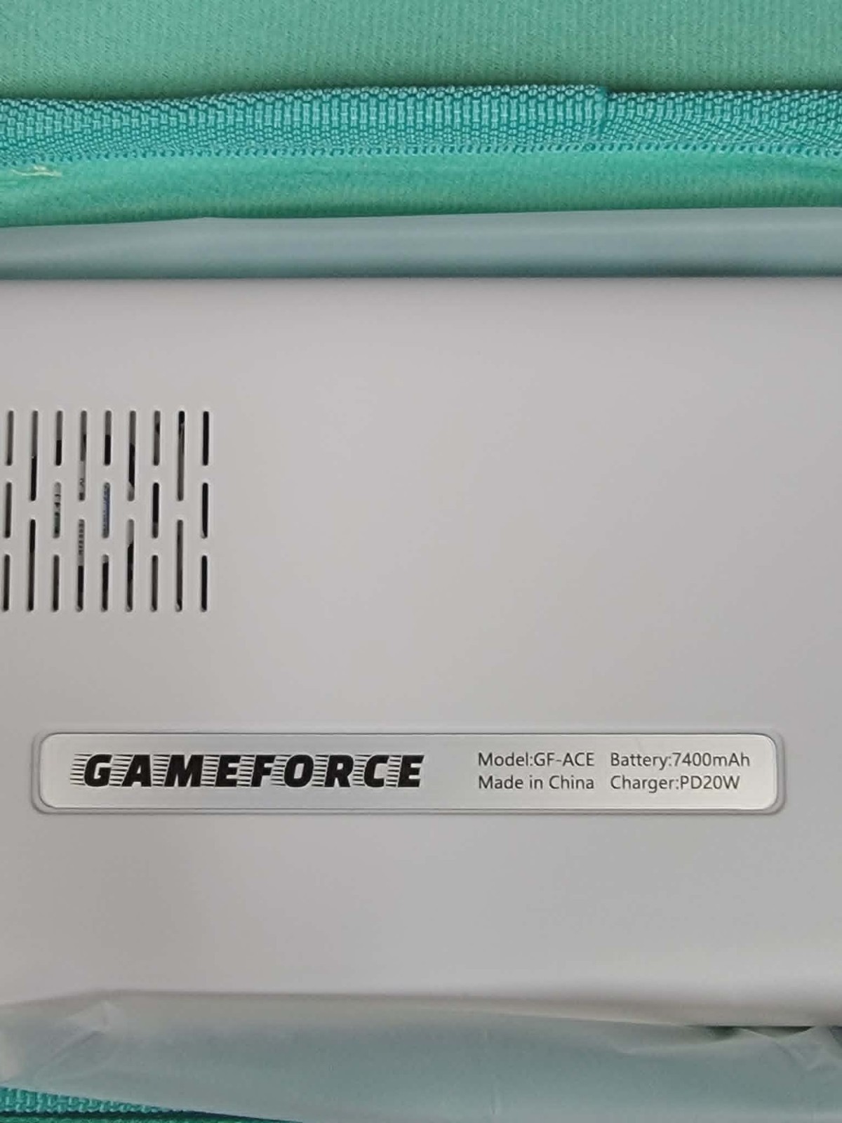 Gameforce GF-ACE RK3588S 8GB LPDDR4/LPDDR4X RAM 256GB 256GB eMMC storage