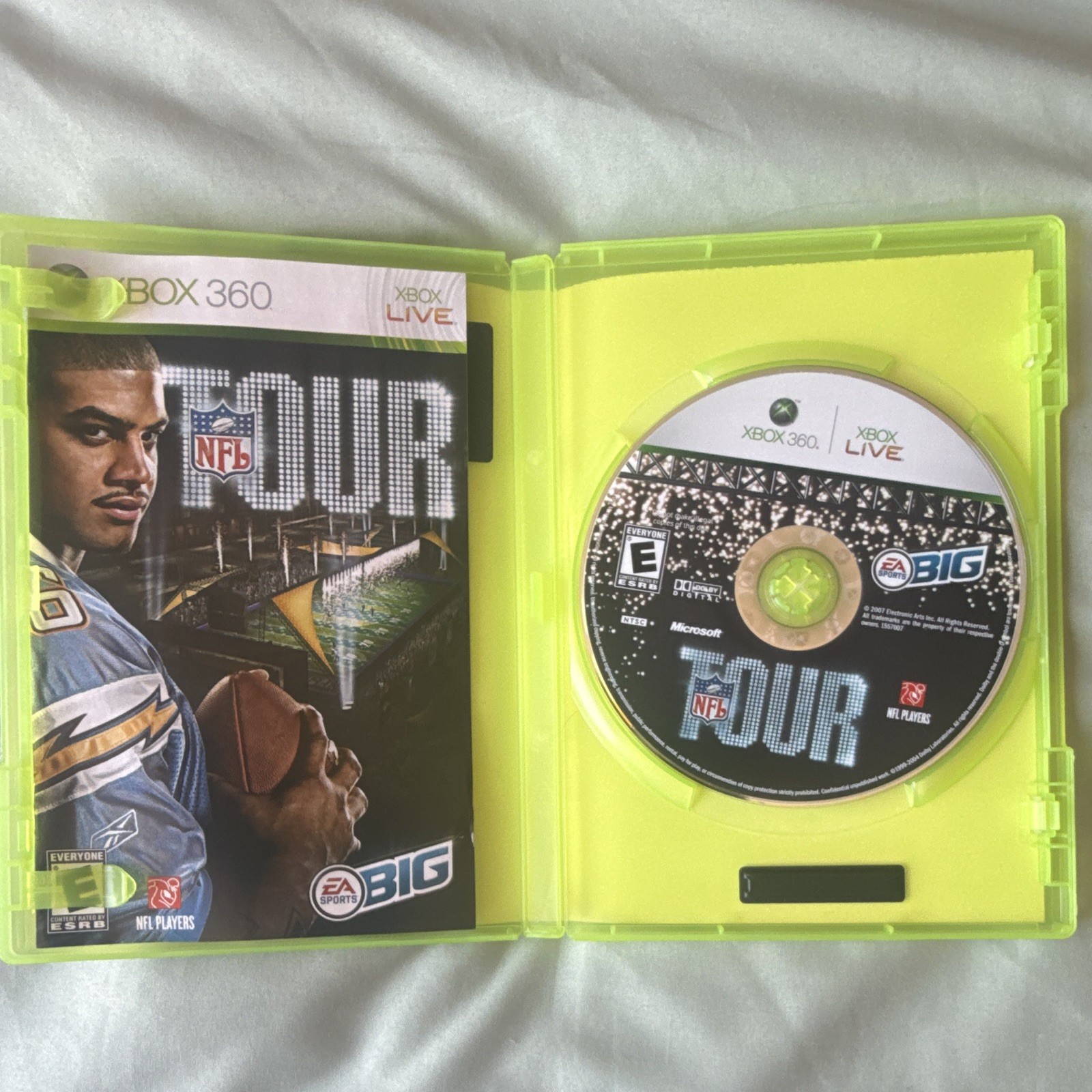 EA SPORTS BIG NFL Tour Microsoft Xbox 360 Game Complete w/ Manual