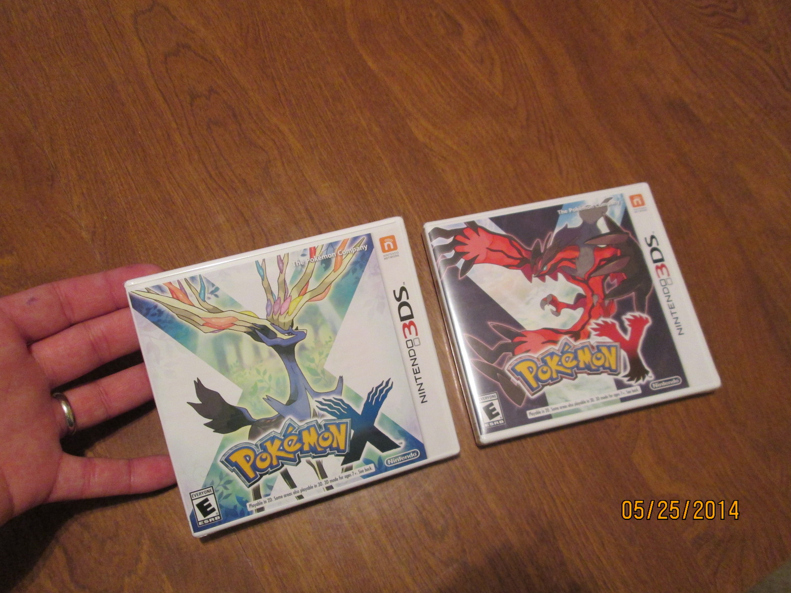 POKEMON X NINTENDO 3DS & POKEMON Y NINTENDO 3DS LOT 2 GAMES NEW US EDITION