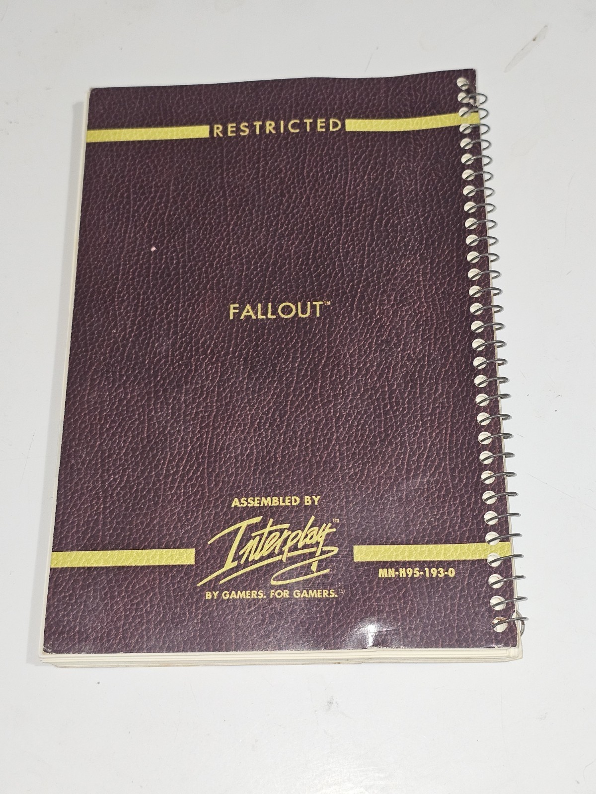 Fallout 1 Vault Dweller’s Survival Guide Original 1997 VDSG VTB-001-13