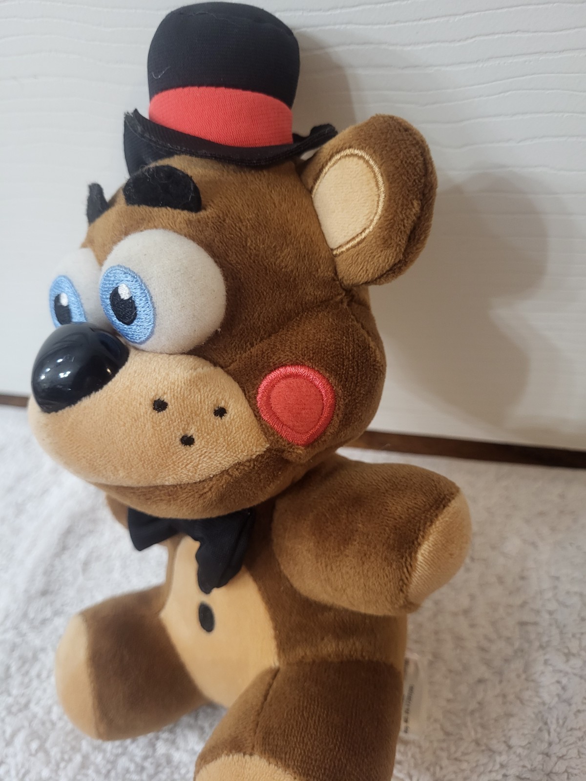 Toy Freddy Funko 2016 Plush GameStop Exclusive Five Nights At Freddy’s RARE Red