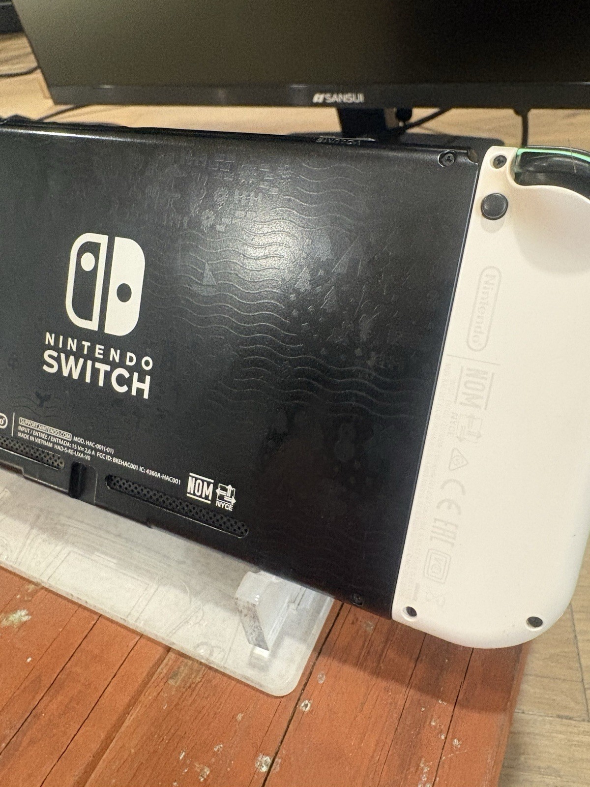 Nintendo Switch Console HAC-001(-01) 32GB 2019 w/ Dock Green/Blue Joy-Con