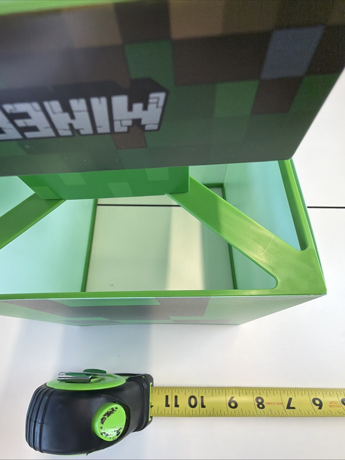 Paladone Minecraft Green Creeper Icon Lamp – Battery or USB Powered