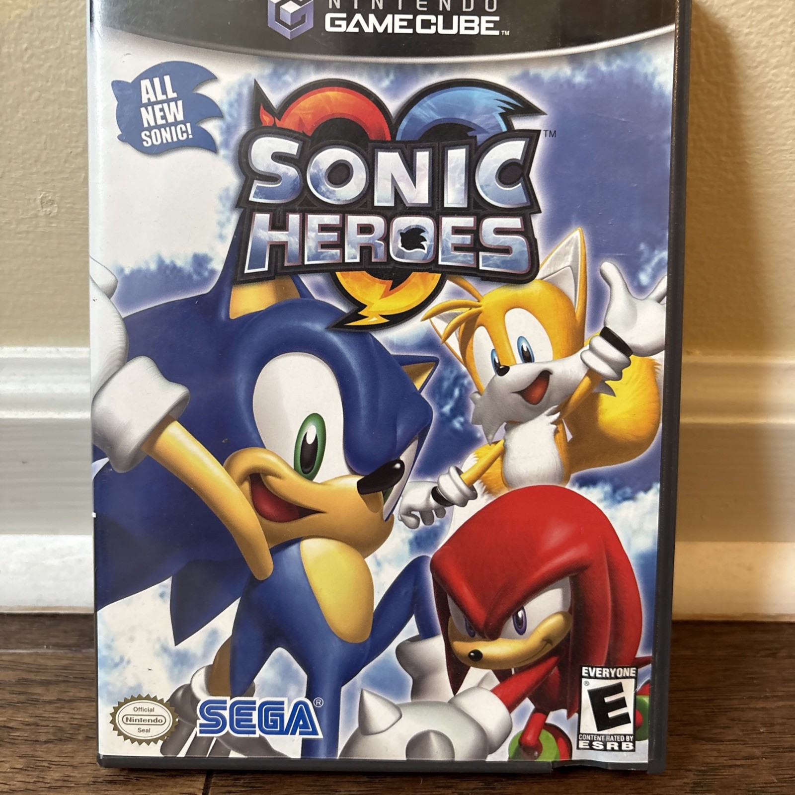 SEGA Sonic Heroes Nintendo GameCube NTSC-U/C (US/CA) w/ Manual Sonic