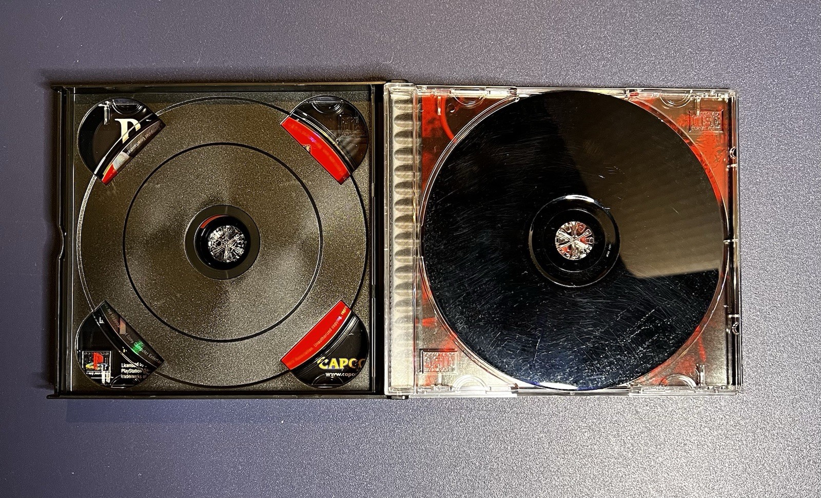 Resident Evil 2 PS1 Black Label Original 1998 Both Discs Case NO MANUAL