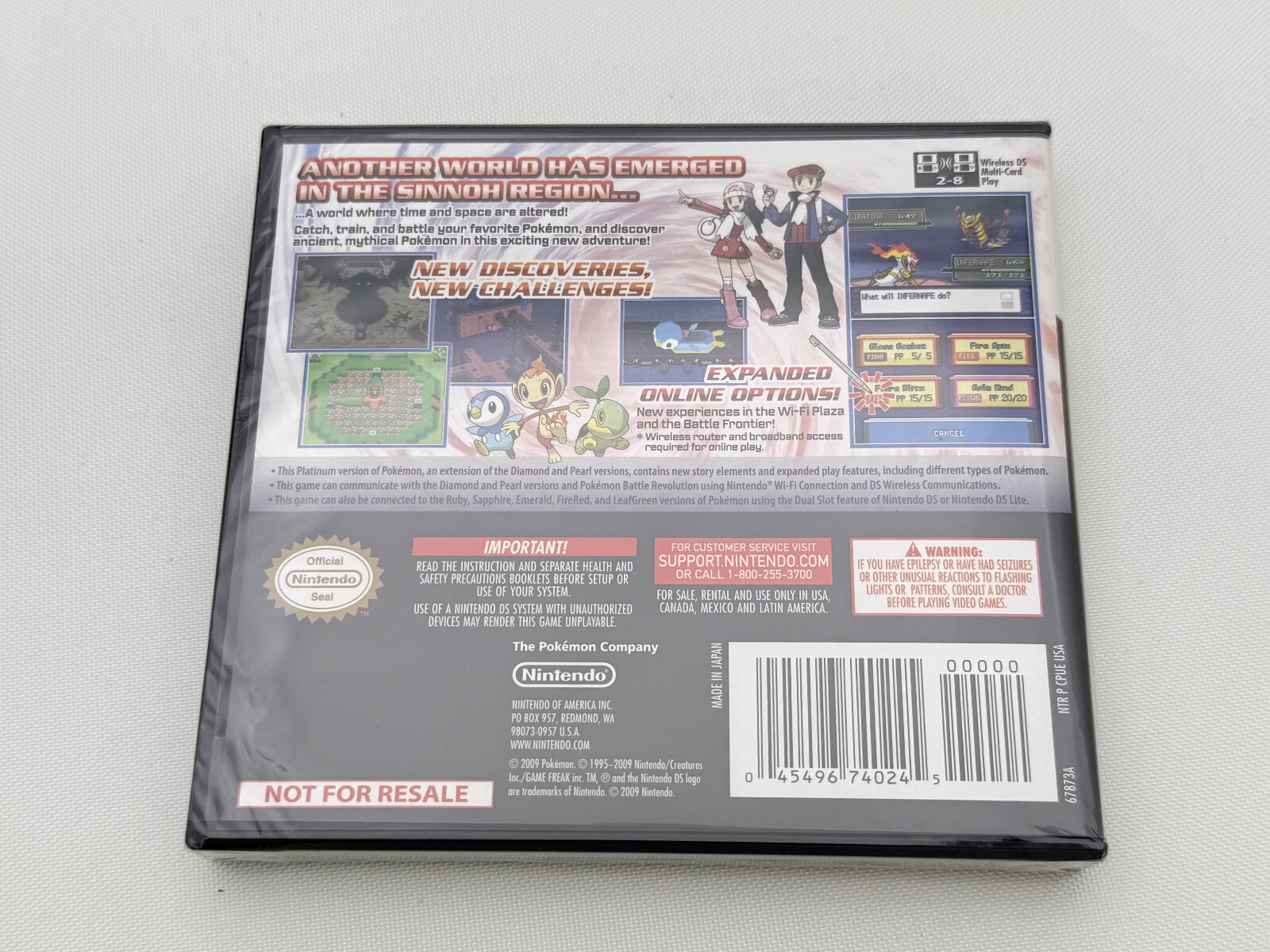 New! Pokemon Platinum Version Big Box Walmart Bonus Bundle Version w/Figure