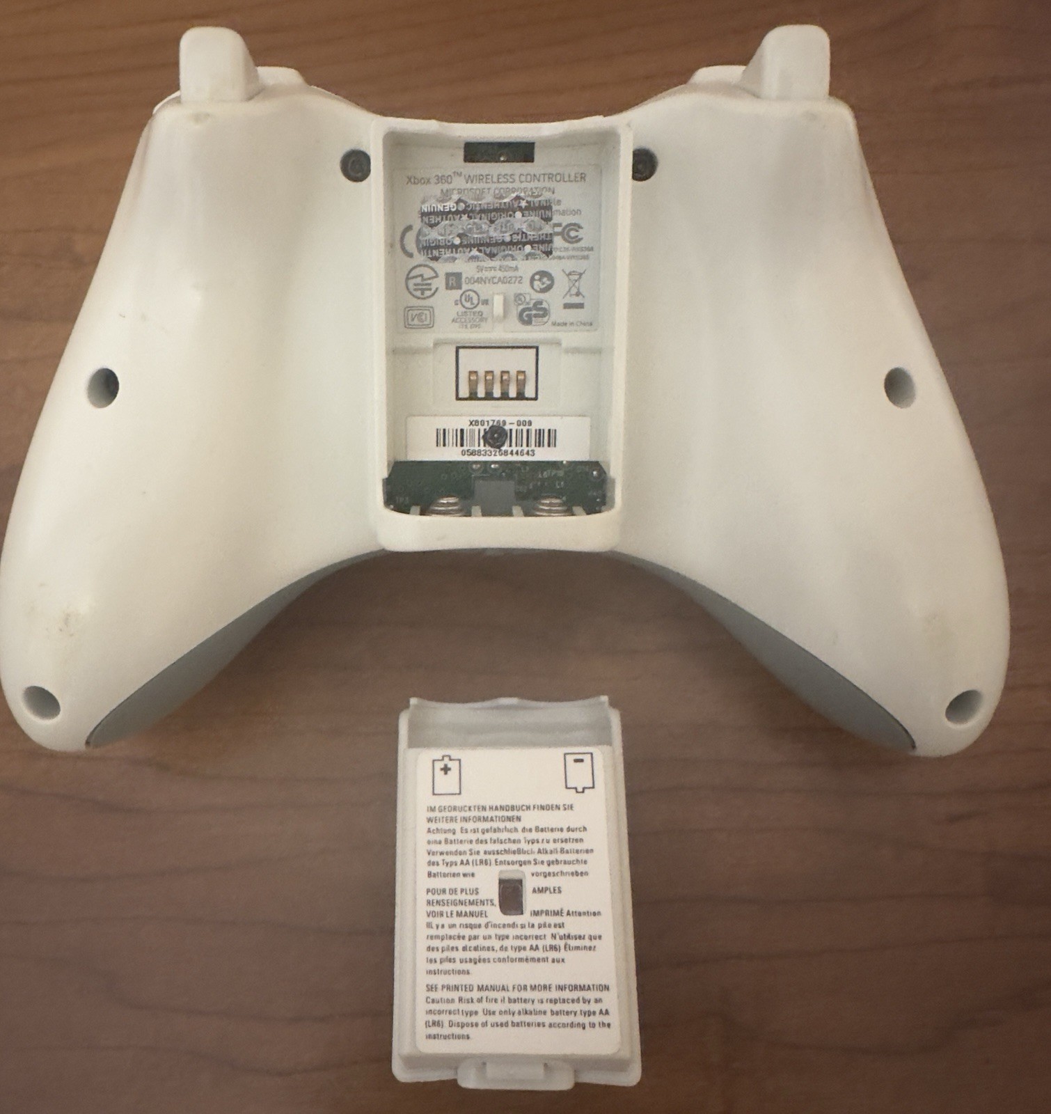 Microsoft Xbox 360 White Console HDMI w Wireless Controller Power/AV
