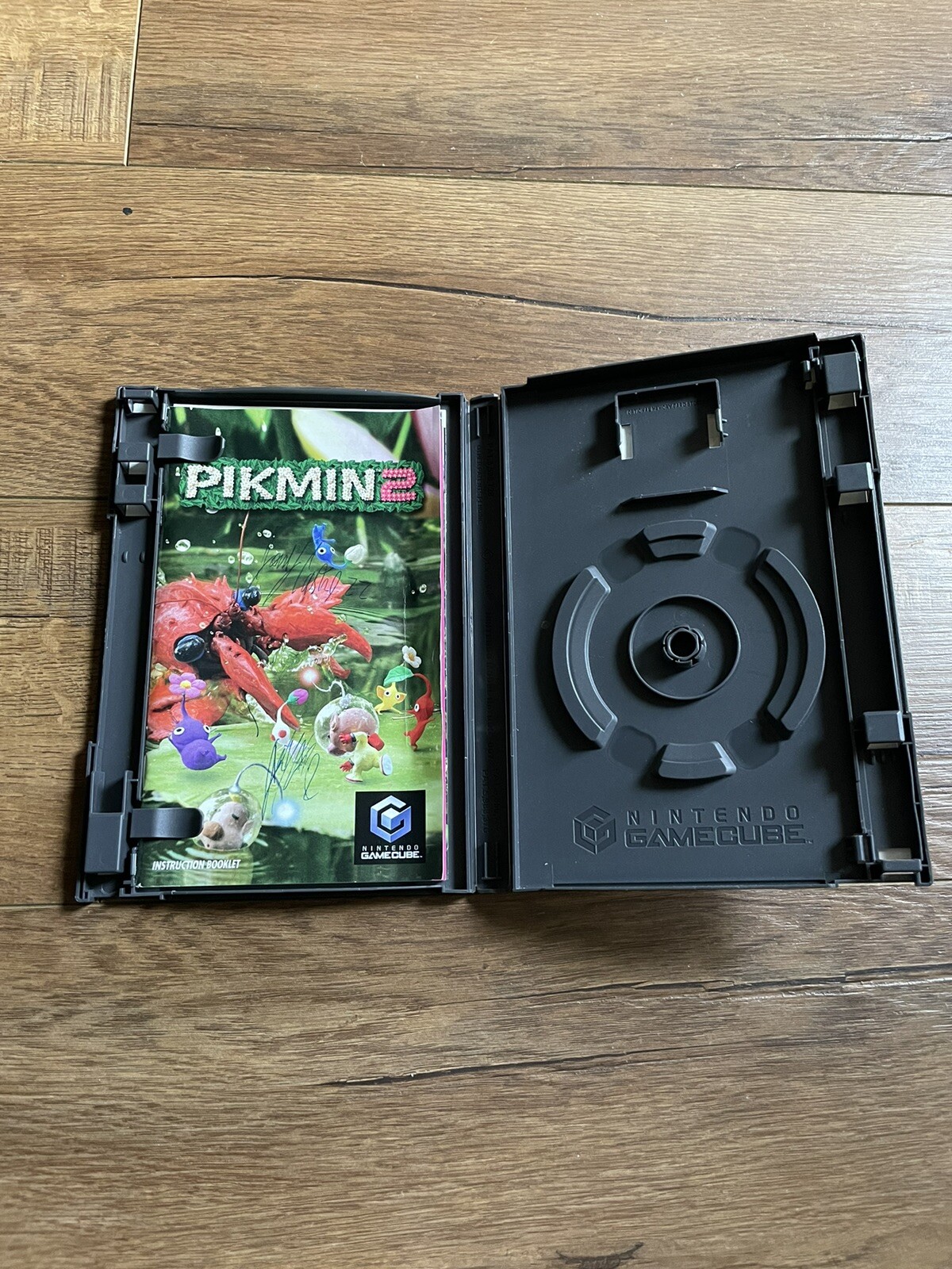 [No Game] Case, Manual & Inserts for Pikmin 2 Nintendo Gamecube
